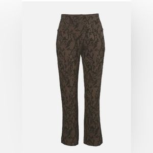 Cabi Cool It Crop Size Medium